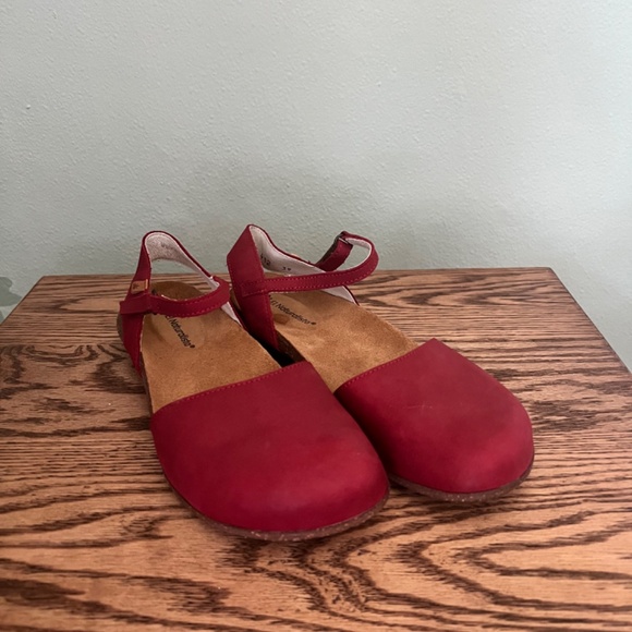 El Naturalista Wakataua Pleasant Tibet Sandals Size 39 EU - Picture 2 of 8